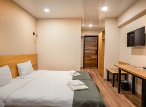 no-hotel-pic